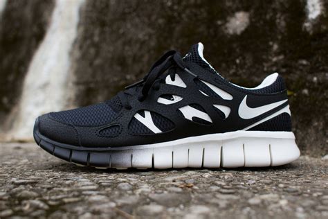 nike free run commuter 2 herren schuhe|free run 2 black and white.